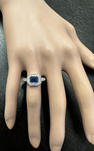 Load image into Gallery viewer, 1.50 Carats Exquisite Natural Blue Sapphire and Diamond 14K Solid White Gold Ring