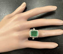 Load image into Gallery viewer, 4.90 Carats Natural Emerald and Diamond 14K Solid Yellow Gold Ring