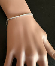 Load image into Gallery viewer, 1.20 Carats Stunning Natural Diamond 14K Solid White Gold Bracelet