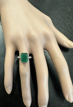 Load image into Gallery viewer, 3.38 Carats Natural Emerald and Diamond 14K Solid White Gold Ring