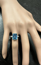 Load image into Gallery viewer, 3.00 Carats Impressive Natural Swiss Blue Topaz and Diamond 14K White Gold Ring