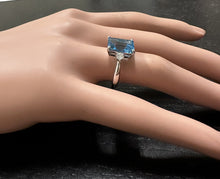 Load image into Gallery viewer, 3.00 Carats Impressive Natural Swiss Blue Topaz and Diamond 14K White Gold Ring
