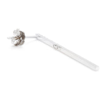 Load image into Gallery viewer, 0.20Ct Natural Diamond 14k Solid White Gold Drop Earrings