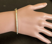 Load image into Gallery viewer, Very Impressive 1.40 Carats Natural Diamond 14K Solid Yellow Gold Bangle Bracelet