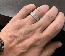 Load image into Gallery viewer, Heavy 0.90 Carats Natural Diamond 14K Solid White Gold Men's Ring