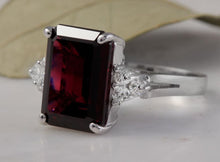 Load image into Gallery viewer, 9.25 Carats Natural Impressive Red Garnet and Diamond 14K White Gold Ring