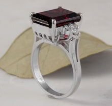 Load image into Gallery viewer, 9.25 Carats Natural Impressive Red Garnet and Diamond 14K White Gold Ring