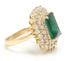 Load image into Gallery viewer, 9.35 Carats Natural Emerald and Diamond 14K Solid Yellow Gold Ring