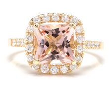 Load image into Gallery viewer, 2.60 Carats Impressive Natural Morganite and Diamond 14K Yellow Gold Ring