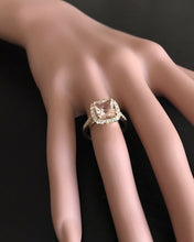 Load image into Gallery viewer, 2.60 Carats Impressive Natural Morganite and Diamond 14K Yellow Gold Ring
