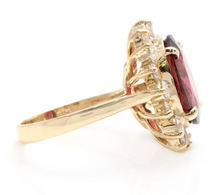 Load image into Gallery viewer, 8.50 Carats Natural Very Nice Looking Tourmaline and Diamond 14K Solid Yellow Gold Ring
