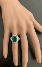 Load image into Gallery viewer, 6.80 Carats Natural Emerald and Diamond 14K Solid White Gold Ring