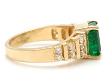Load image into Gallery viewer, 2.80 Carats Natural Emerald and Diamond 14K Solid Yellow Gold Ring