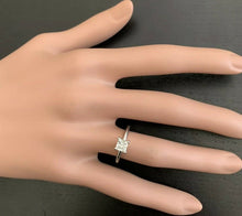 Load image into Gallery viewer, GIA Certified 0.70 Carats Diamond 950 Platinum Engagement Ring