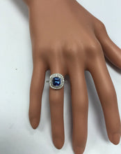 Load image into Gallery viewer, 2.60 Carats Natural Very Nice Looking Tanzanite and Diamond 14K Solid White Gold Ring