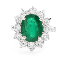 Load image into Gallery viewer, 5.60 Carats Natural Emerald and Diamond 14K Solid White Gold Ring
