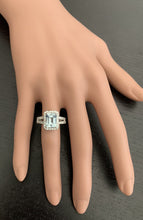 Load image into Gallery viewer, 2.60 Carats Natural Aquamarine and Diamond 14K Solid White Gold Ring