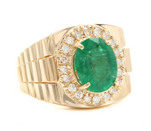 Load image into Gallery viewer, 6.20 Carats Natural Emerald and Diamond 14K Solid Yellow Gold Men's Ring