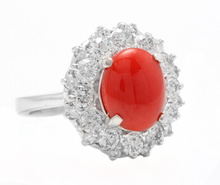 Load image into Gallery viewer, 3.30 Carats Impressive Coral and Diamond 14K White Gold Ring