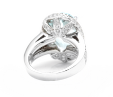 Load image into Gallery viewer, 10.20 Carats Natural Impressive Natural Aquamarine and Diamond 14K White Gold Ring