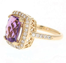 Load image into Gallery viewer, 4.70 Carats Natural Impressive Amethyst and Diamond 14K Yellow Gold Ring