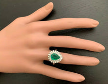 Load image into Gallery viewer, 3. 70 Carats Natural Emerald and Diamond 14K Solid White Gold Ring
