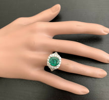 Load image into Gallery viewer, 4.65 Carats Natural Emerald and Diamond 14K Solid White Gold Ring