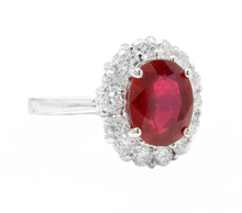 Load image into Gallery viewer, 5.00 Carats Impressive Red Ruby and Natural Diamond 14K White Gold Ring