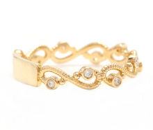 Load image into Gallery viewer, 0.12Ct Natural Diamond 14K Solid Yellow Gold Band Ring