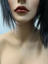Load image into Gallery viewer, 0.45Ct Stunning 14K Solid Rose Gold Diamond "V" Necklace