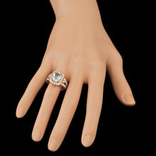 Load image into Gallery viewer, 4.10 Carats Natural Aquamarine and Diamond 14K Solid Rose Gold Ring