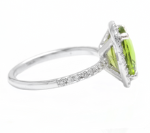 Load image into Gallery viewer, 4.05 Carats Natural Peridot and Diamond 14k Solid White Gold Ring