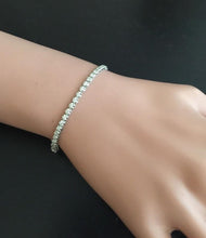 Load image into Gallery viewer, Very Impressive 1.15 Carats Natural Diamond 14K Solid White Gold Bracelet