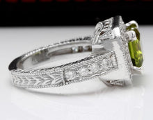Load image into Gallery viewer, 3.75 Carats Natural Very Nice Looking Peridot and Diamond 14K Solid White Gold Ring