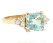 Load image into Gallery viewer, 2.75 Carats Natural Aquamarine and Diamond 14k Solid Yellow Gold Ring