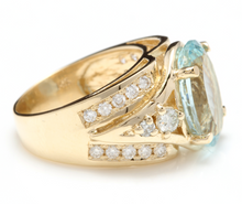 Load image into Gallery viewer, 8.30 Ct Natural Aquamarine and Diamond 18k Solid Yellow Gold Ring