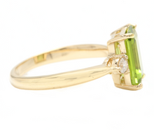 Load image into Gallery viewer, 3.18 Carats Natural Peridot and Diamond 14k Solid Yellow Gold Ring