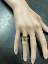 Load image into Gallery viewer, 3.18 Carats Natural Peridot and Diamond 14k Solid Yellow Gold Ring