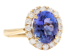 Load image into Gallery viewer, 3.70 Carats Natural Tanzanite and Diamond 14K Solid Yellow Gold Ring