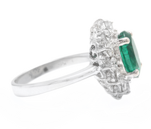 Load image into Gallery viewer, 4.10Ct Natural Emerald &amp; Diamond 18K Solid White Gold Ring