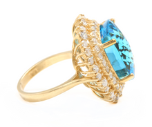 Load image into Gallery viewer, 14.60 Carats Natural Swiss Blue Topaz &amp; Diamond 14K Solid Yellow Gold Ring