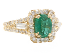 Load image into Gallery viewer, 2.60ct Natural Emerald &amp; Diamond 18k Solid Yellow Gold Ring