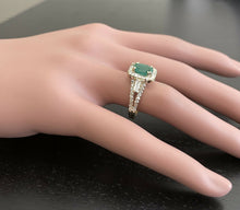 Load image into Gallery viewer, 2.60ct Natural Emerald &amp; Diamond 18k Solid Yellow Gold Ring