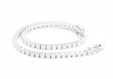 Load image into Gallery viewer, 2.80 Carats Natural Diamond 14k Solid White Gold Bracelet