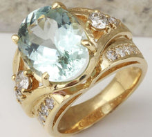 Load image into Gallery viewer, 7.71 Carats Exquisite Natural Aquamarine and Diamond 14K Solid Yellow Gold Ring