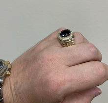 Load image into Gallery viewer, 9.60 Carats Natural Amethyst and Diamond 14K Solid Yellow Gold Men's Ring