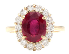 Load image into Gallery viewer, 5.50 Carats Impressive Red Ruby and Natural Diamond 14K Yellow Gold Ring