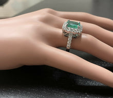 Load image into Gallery viewer, 5.50 Carats Natural Emerald and Diamond 14K Solid White Gold Ring