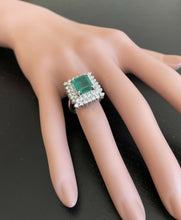 Load image into Gallery viewer, 4.80 Carats Natural Emerald and Diamond 14K Solid White Gold Ring