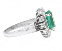 Load image into Gallery viewer, 4.60 Carats Natural Emerald and Diamond 14K Solid White Gold Ring
